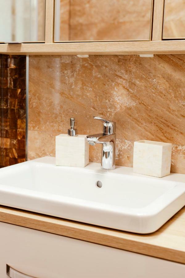 New Luxury Apartment Nives On Seaside Σπλιτ Εξωτερικό φωτογραφία